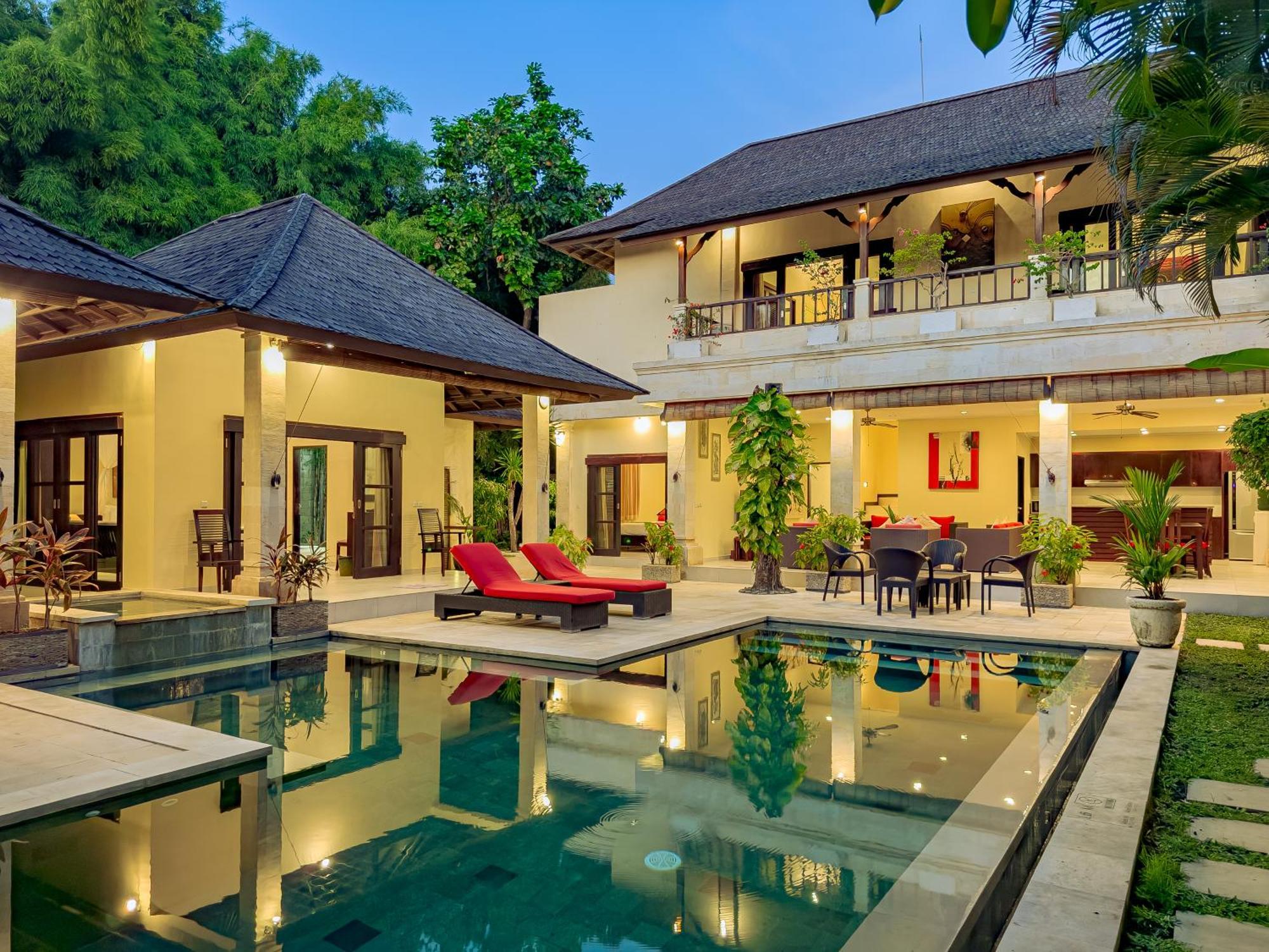 Villa Bugis Abimanyu Seminyak Номер фото