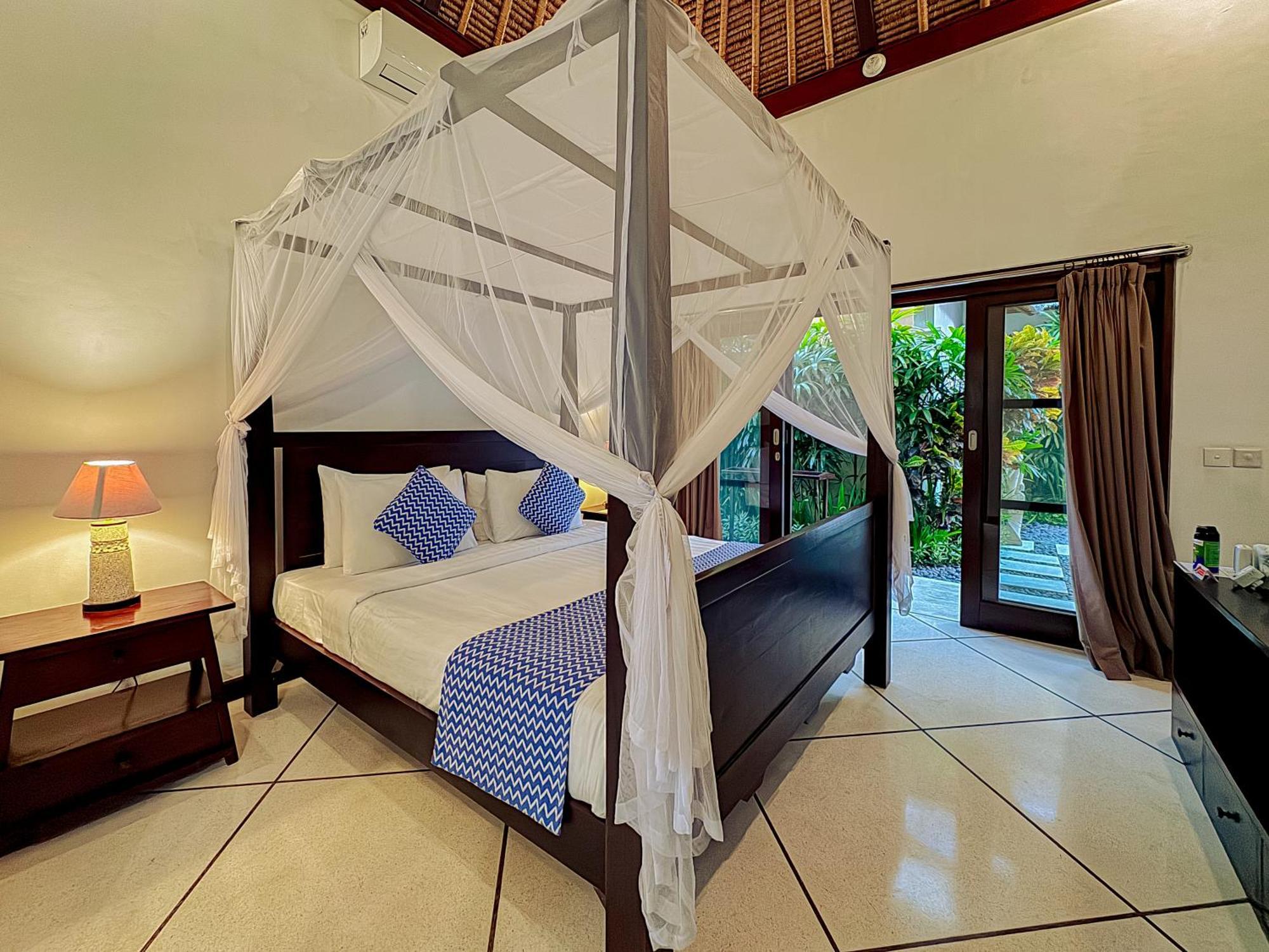 Villa Bugis Abimanyu Seminyak Номер фото